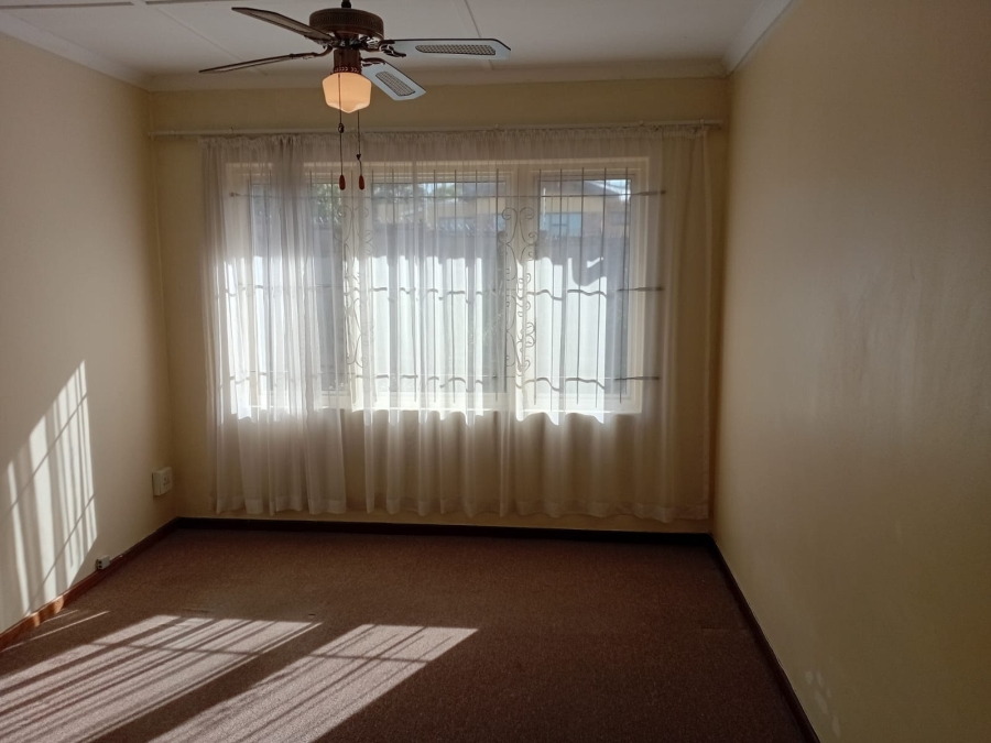 2 Bedroom Property for Sale in Chiselhurst Eastern Cape
